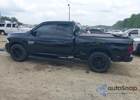 2019 Ram 1500 Classic Express 4X2 6'4 Box from USA, damaged, VIN 1C6RR6FG5KS528684